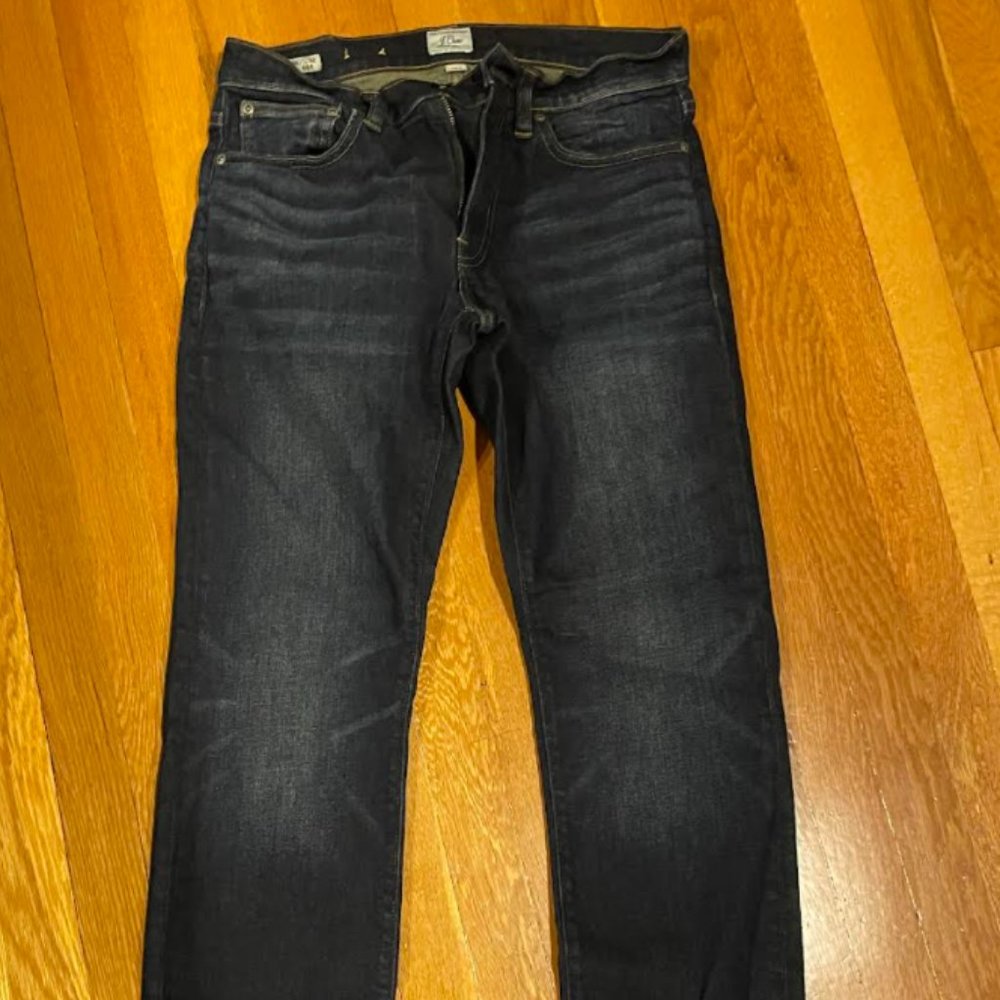 EUC Barely Worn Men's J. Crew Classic Straight Leg Fit Jeans W30 L32